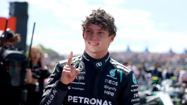 Kimi Antonelli conquista pole position no GP da Grã-Bretanha