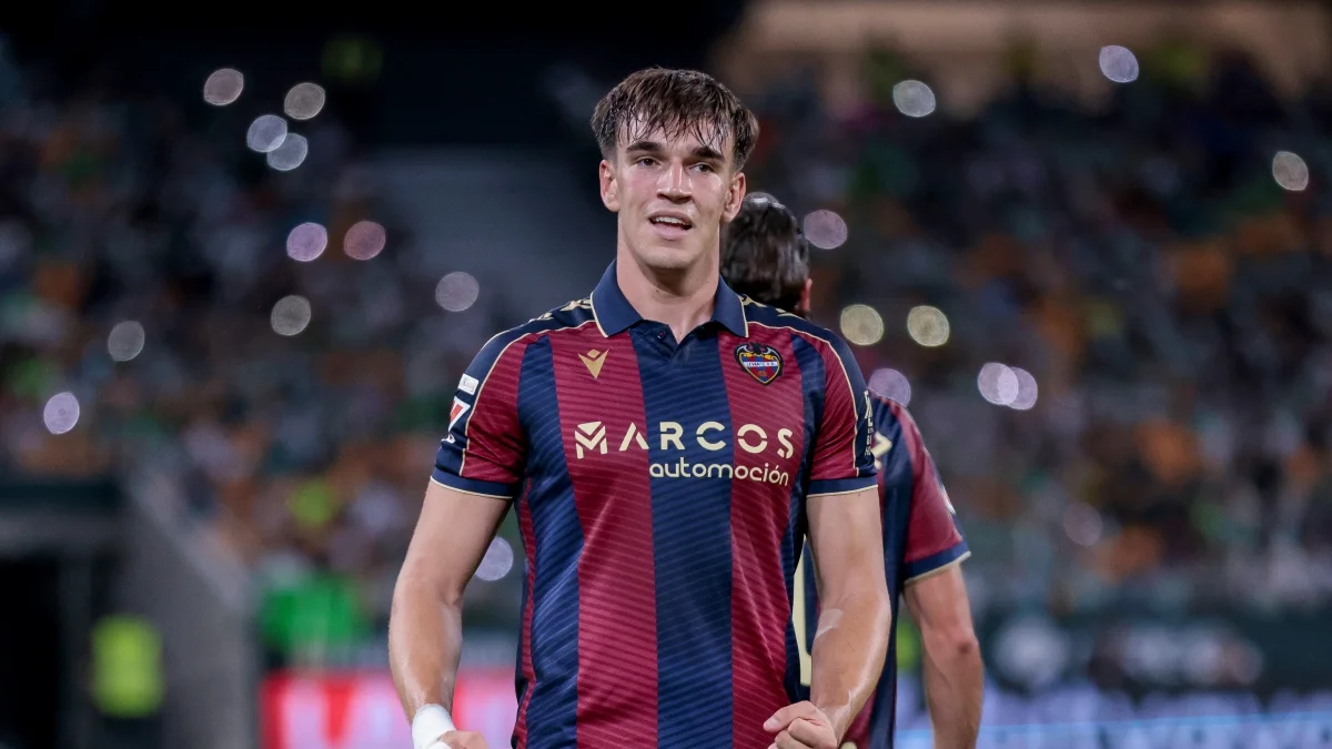 Real Madrid fecha com Carlos Espí, promessa do Levante