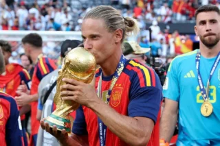 Llorente responde a comentários homofóbicos sobre fotos com Ferran Torres