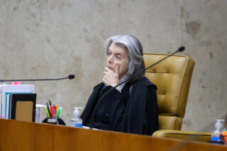 Cármen Lúcia alerta sobre impacto da IA nas eleições