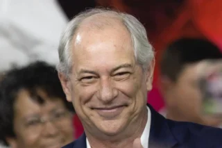 Ciro lidera pesquisa para o governo do Ceará com 43%