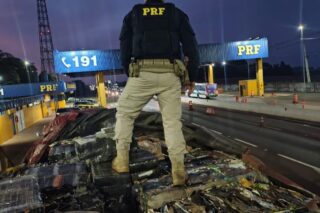 Motorista é preso com tonelada de maconha na BR-277 em Cascavel