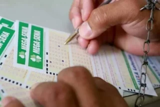 Mega-Sena sorteia prêmio de R$ 50 milhões nesta quinta-feira