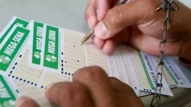 Mega-Sena sorteia prêmio de R$ 50 milhões nesta quinta-feira