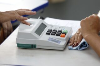 Entenda quais cargos das Eleições 2026 podem ter segundo turno