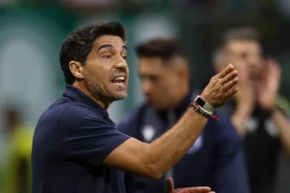 Abel Ferreira dedica vitória do Palmeiras a Lito Sousa
