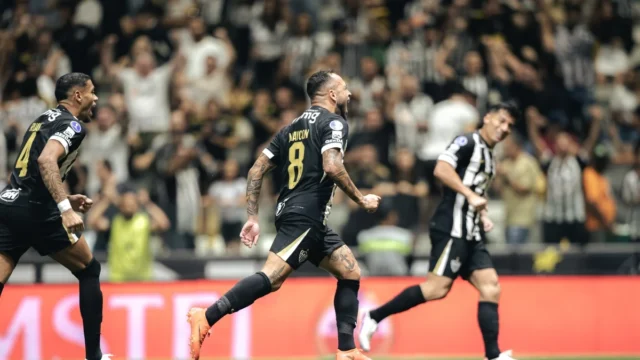 Atlético-MG empata com Bragantino e garante vaga na Sul-Americana