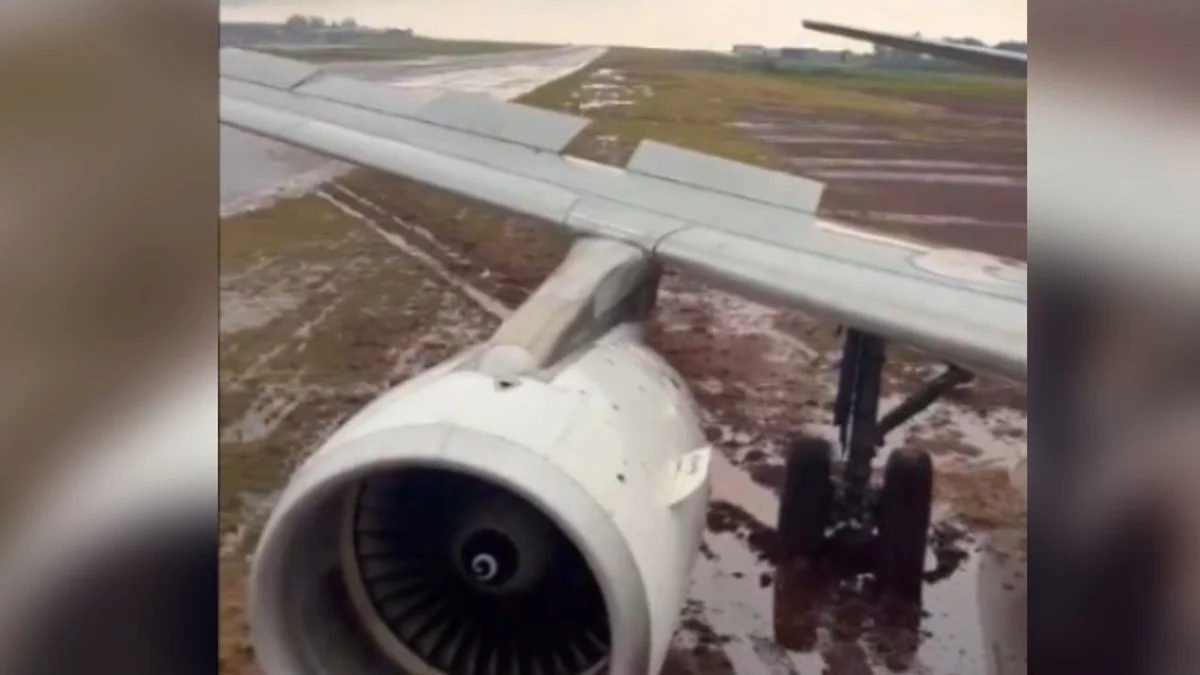 Avião da Latam sai da pista após pouso em Cascavel