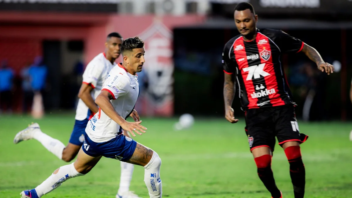 Brasiliense vence o Bahia com gols de Alejo Véliz e Jean Lucas
