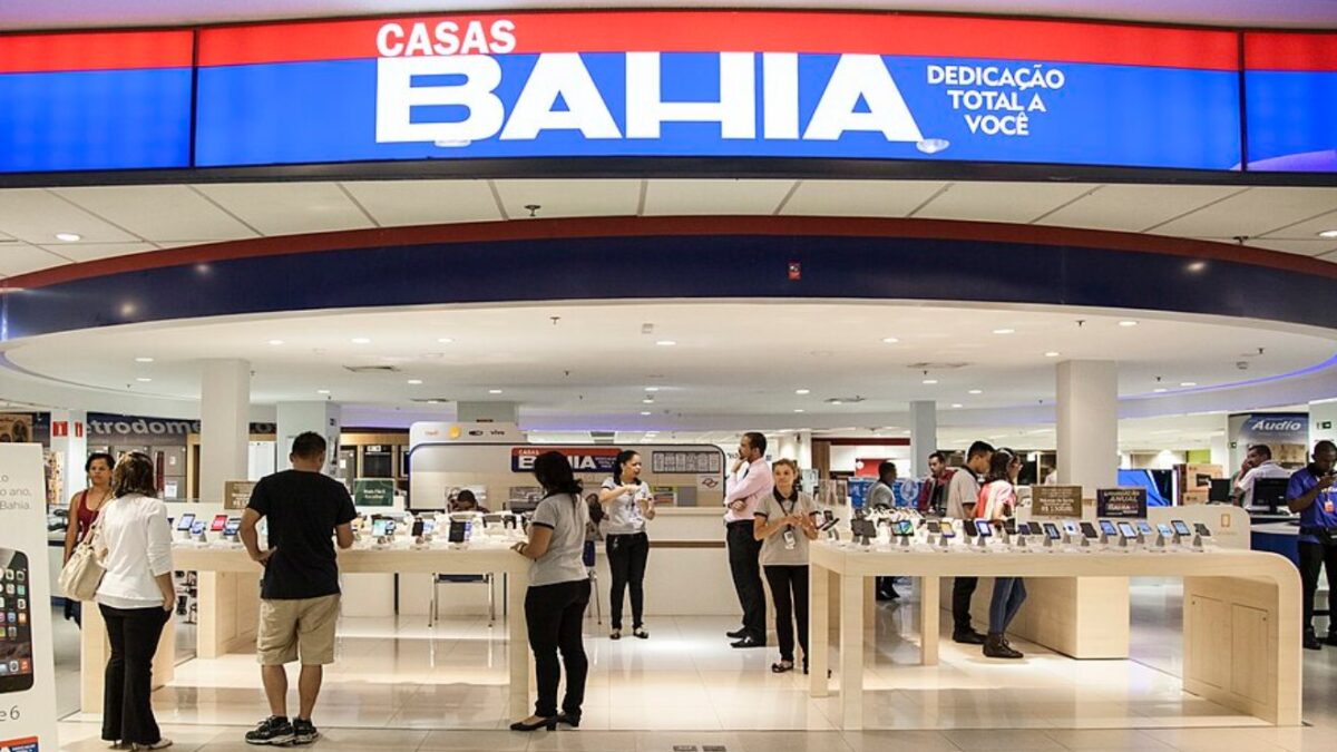 Casas Bahia vai fechar quase 300 lojas e pode dispensar até 3 mil funcionários