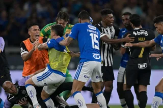 Cruzeiro e Atlético-MG se enfrentam em clássico decisivo pela Copa do Brasil