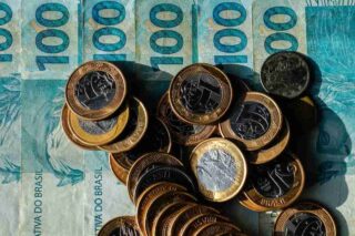 Orçamento 2027 estima superávit e reajuste do salário mínimo