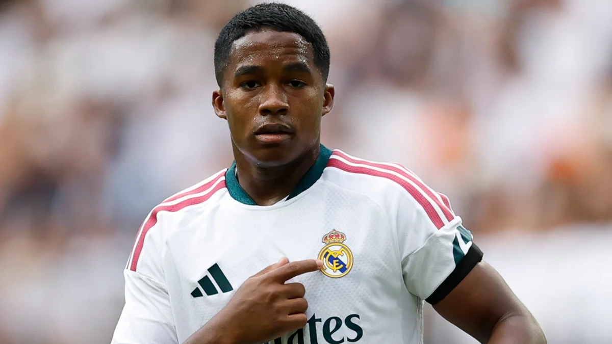 Endrick fica fora da estreia do Real Madrid com interesse do Liverpool