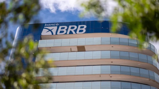 Governo não assume dívida em empréstimo ao Banco de Brasília