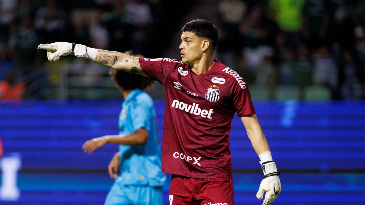 Gabriel Brazão provoca torcida e comissão do Vasco após vitória do Santos