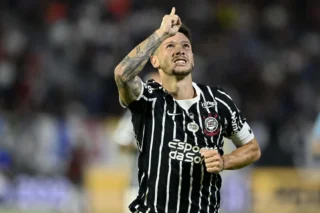 Corinthians busca fim de jejum na Libertadores