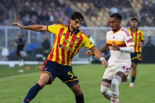 Wesley ajuda Roma a vencer Lecce no Italiano