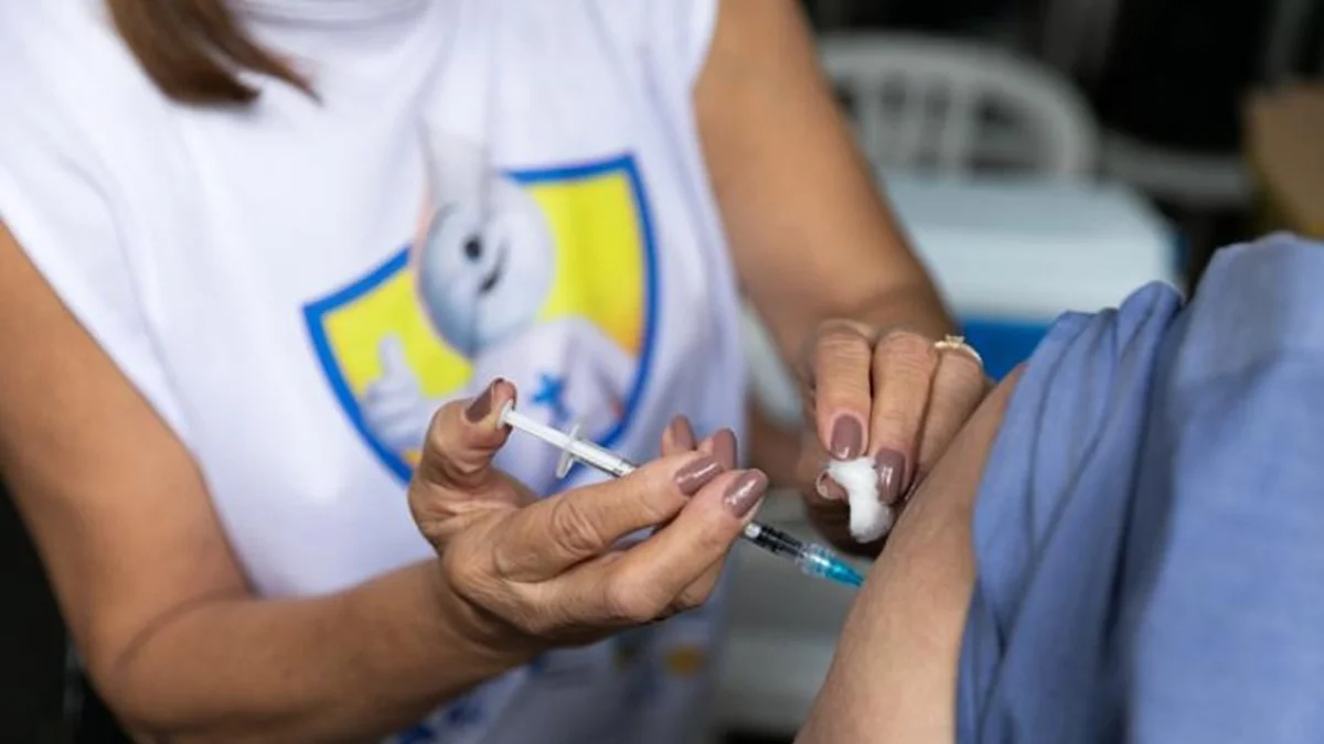Vacinação em todo o país tem 19 vacinas disponíveis neste sábado