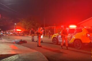 Homem morre após ser baleado dentro de bar em Cascavel