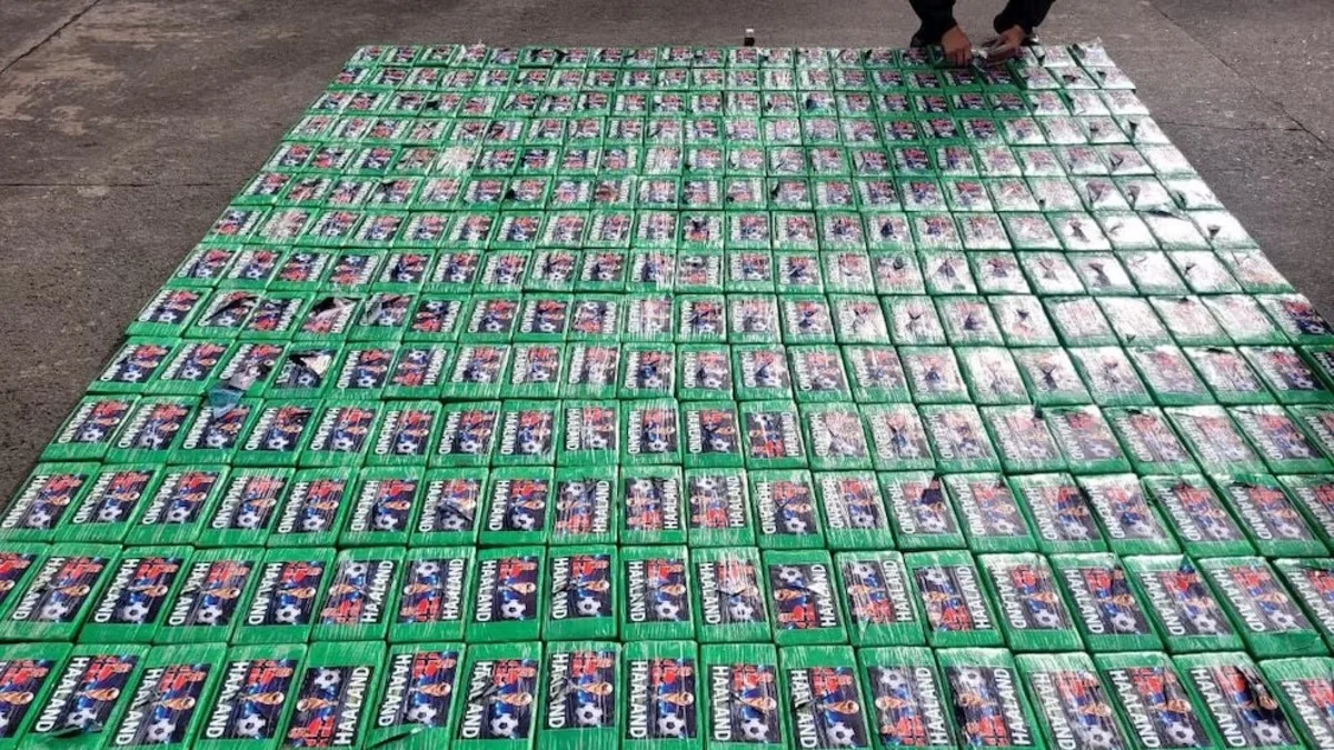 Equador apreende cocaína com imagem de Haaland
