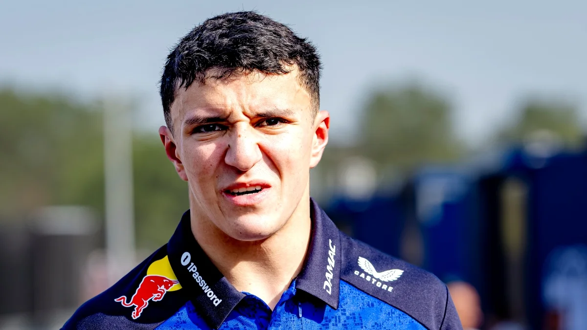 Hadjar da Red Bull não corre no GP da Holanda por lesão no pulso