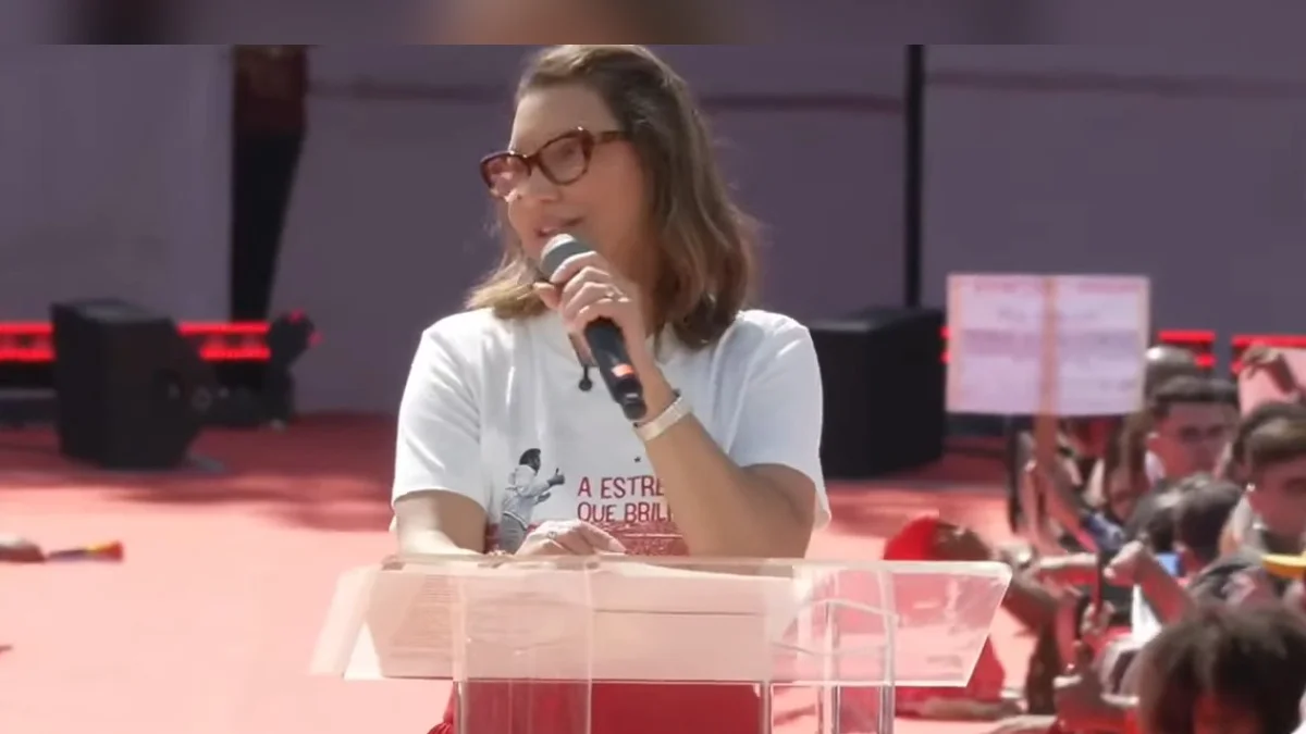 Janja celebra Marisa e destaca força feminina a Lula