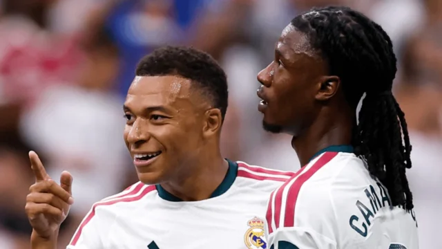 Real Madrid vence Málaga com facilidade e mantém liderança no Espanhol