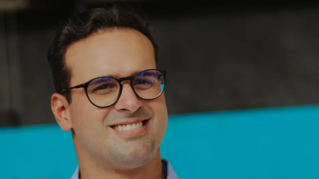 Lucas Ribeiro lidera corrida ao governo da Paraíba