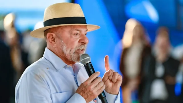 Lula oficializa candidatura em São Paulo para eleição de 2026