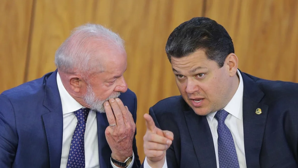 Alcolumbre elogia Lula após retomada do diálogo