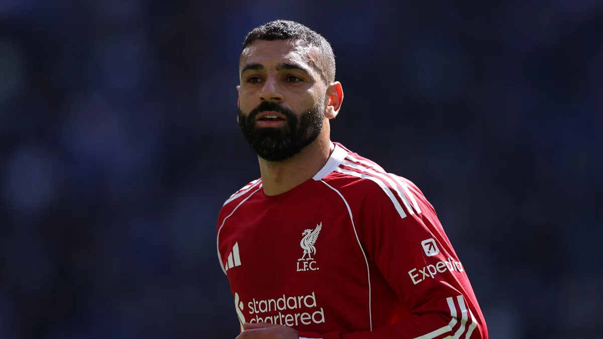 Salah e outros jogadores livres para negociar no mercado