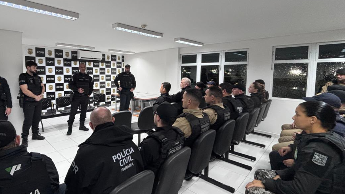 Polícia prende quatro suspeitos e cumpre 12 mandados em Paranaguá