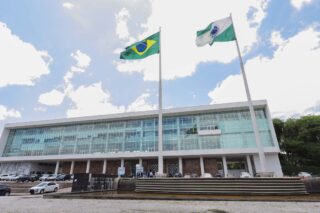 Moro lidera pesquisa para governo do Paraná com 37%