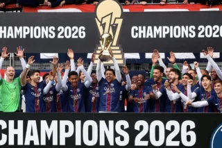 PSG enfrenta Rennes em busca do 15º título francês