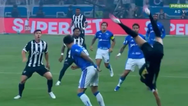 Kaio Jorge provoca queda de Ruan e recebe críticas na web