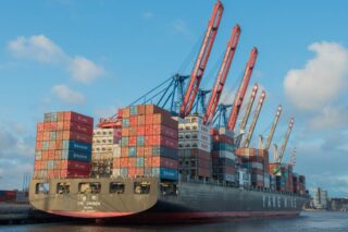 Brasil e EUA mantêm negociações sobre tarifas comerciais controversas
