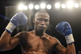Ex-campeão mundial de boxe zolani tete é morto na África do Sul