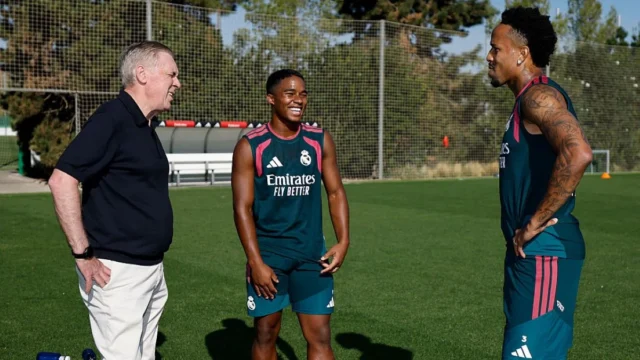 Ancelotti deseja renovar o time da Seleção Brasileira convocando jovens