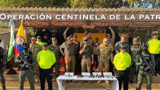 Presidente da Colômbia comemora operação contra criminosos
