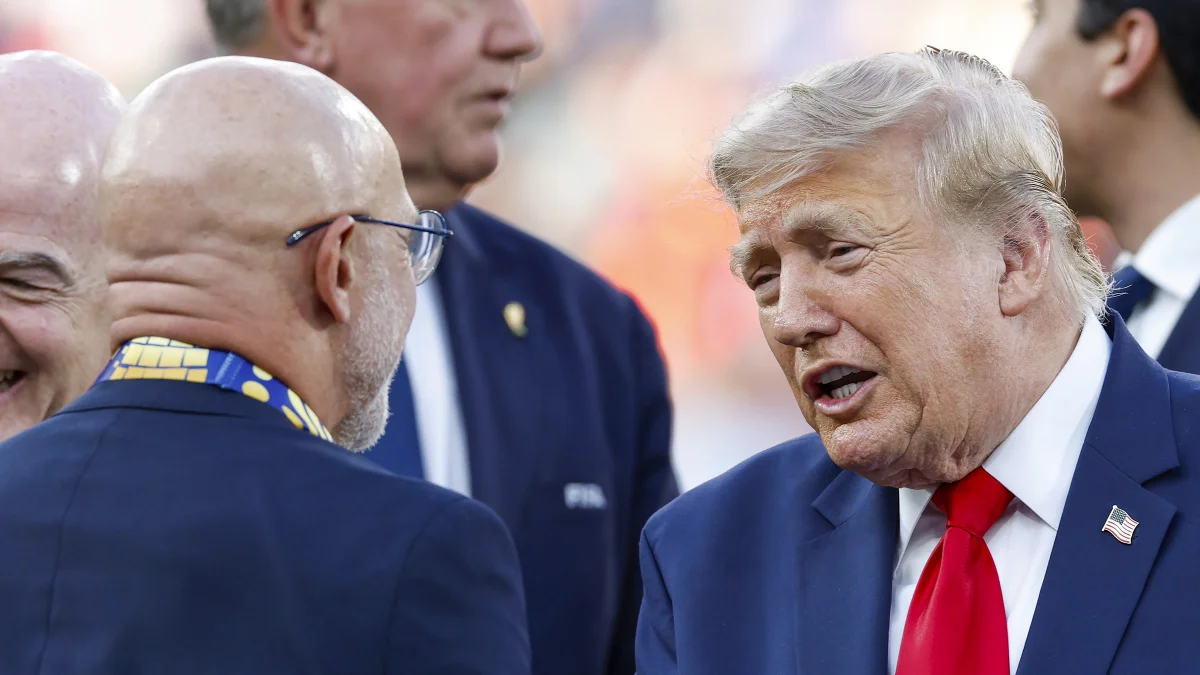 Treinador da Espanha conta conversa com Trump após vitória na Copa