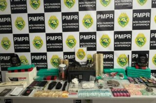 Homens presos após perseguição em Curitiba com drogas e armas