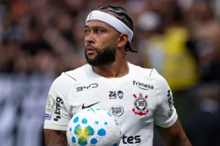 Corinthians busca recuperação contra Estudiantes na Libertadores