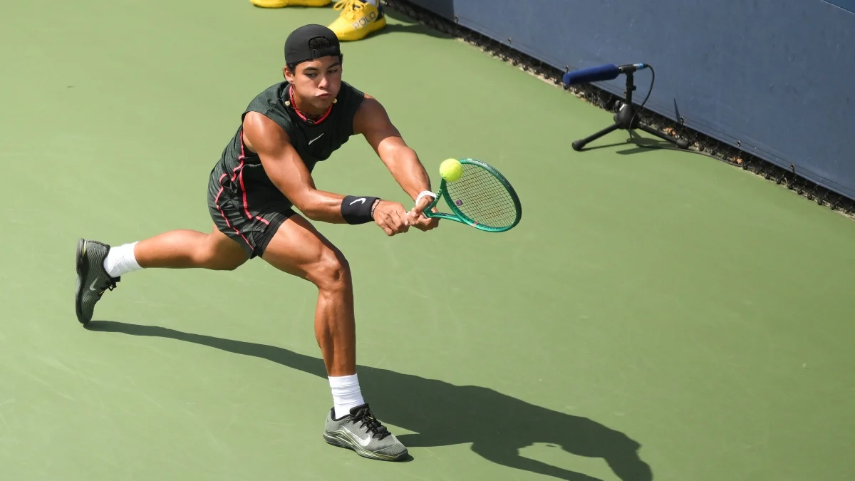 Guto Miguel avança à semifinal do US Open Júnior