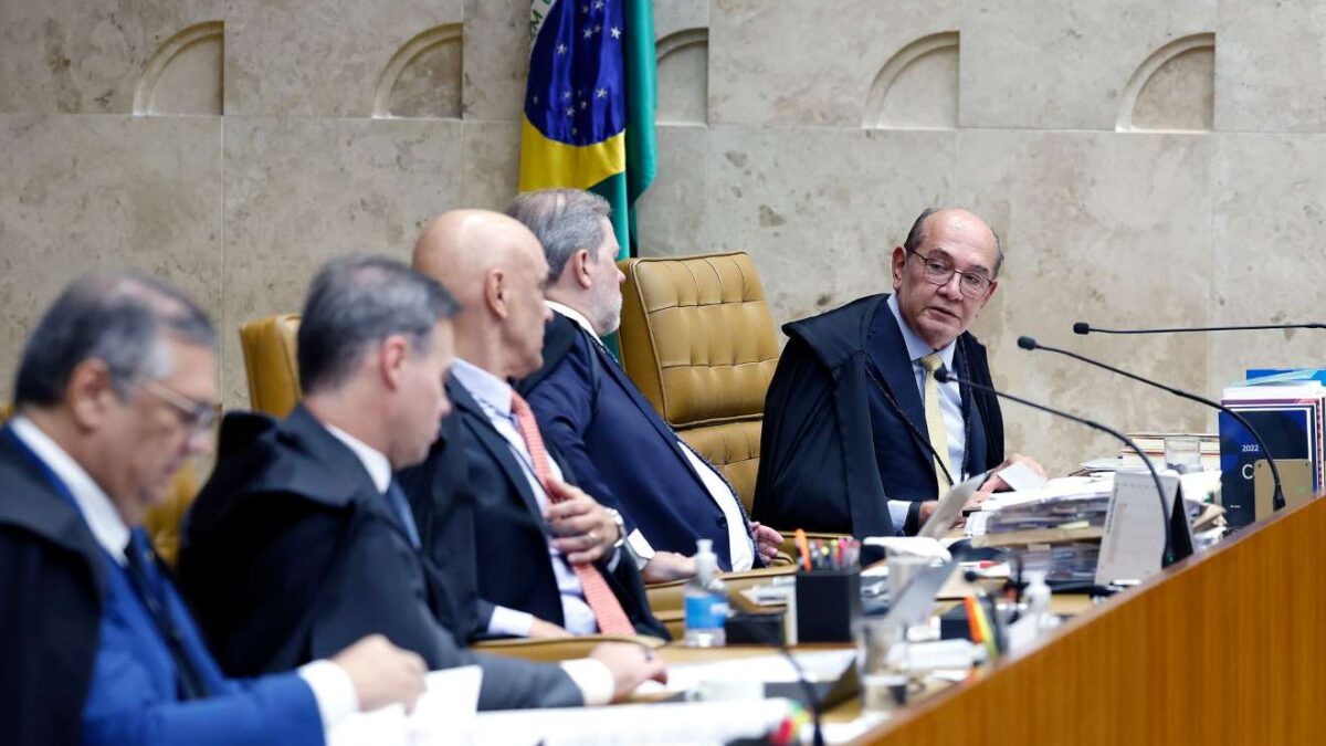 Gilmar defende votação do afastamento do chefe da Polícia Federal pelo plenário do STF
