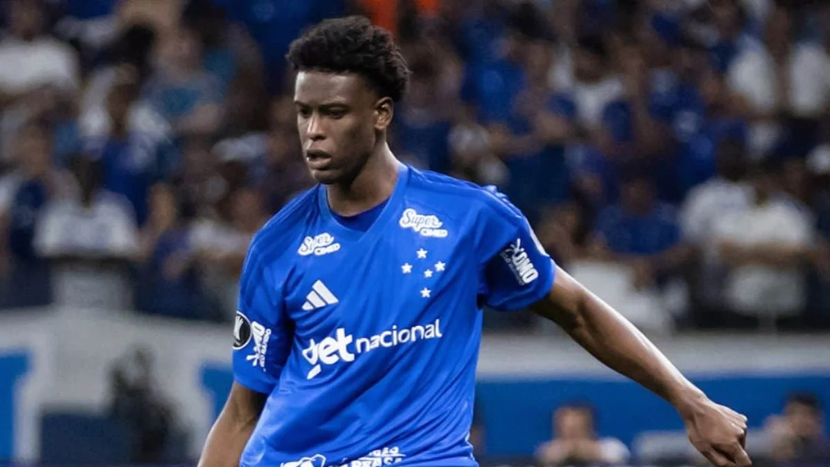 Cruzeiro confirma lesão de Jonathan Jesus após sair de jogo importante