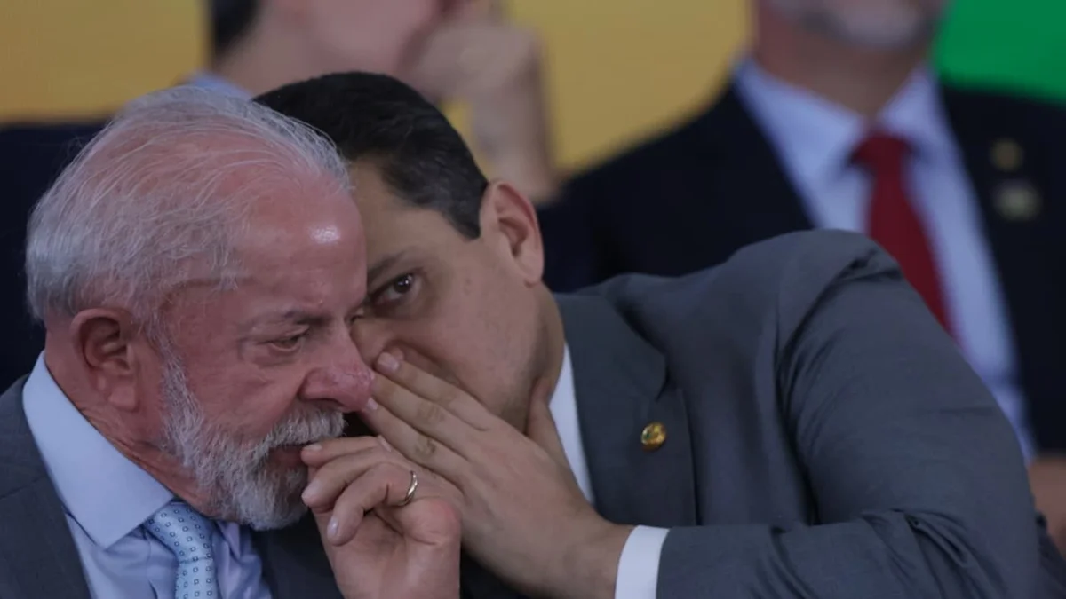 Governo adia votação do fim da escala 6×1 para após o primeiro turno