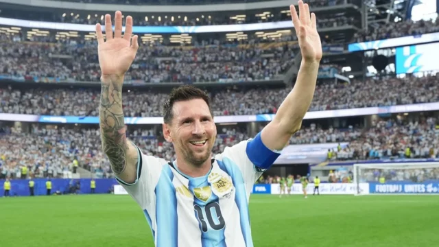 Messi avança na compra do Eldense, clube da segunda divisão da Espanha