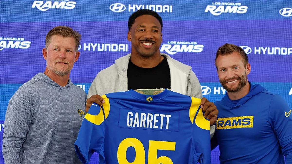 Myles Garrett é escolhido o melhor jogador da última temporada da NFL