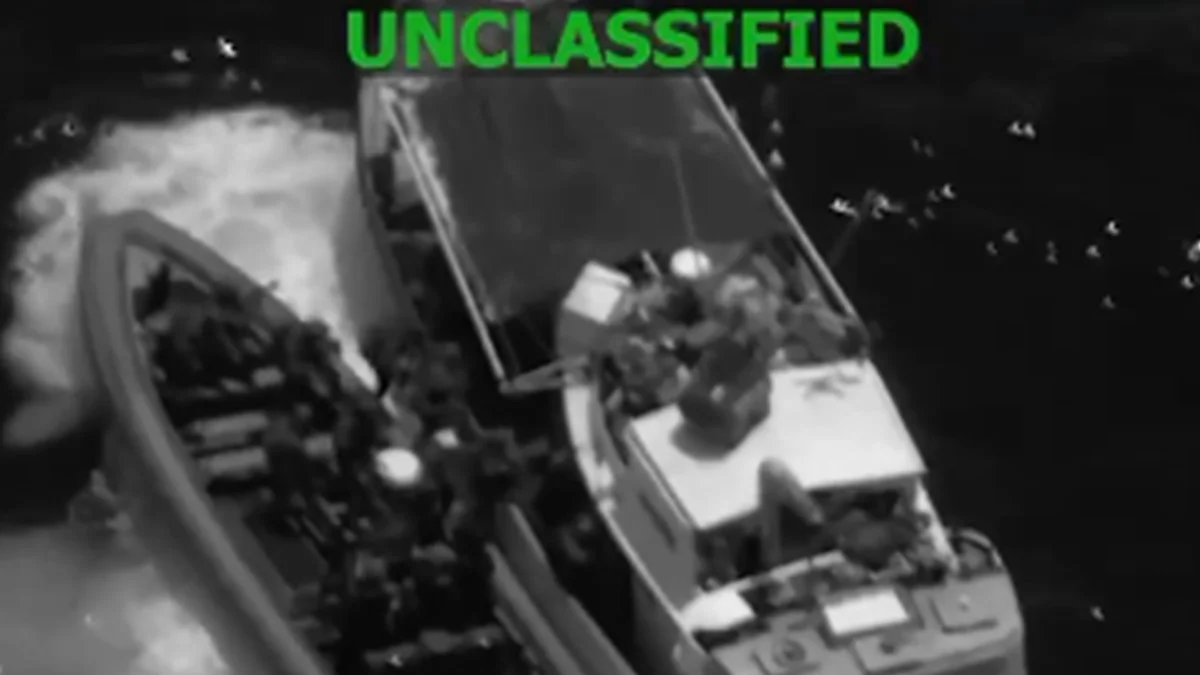 Navio usado por traficantes é afundado pelos EUA no Pacífico