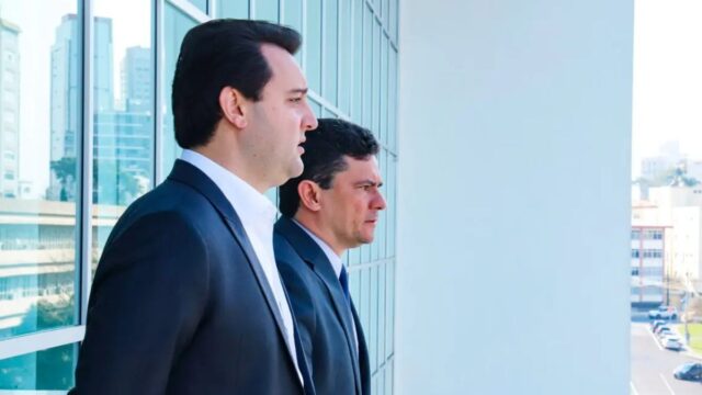TRE proíbe Moro de dizer que foi aliado de Ratinho